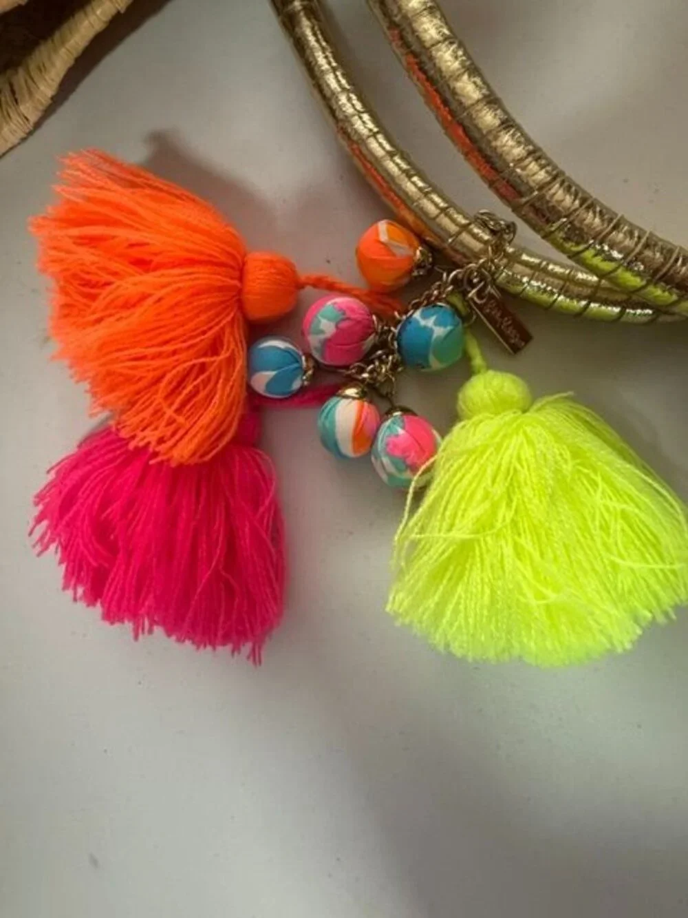 Lilly Pulitzer RIVIERA Woven Straw Tote Bag Rolled Gold Handles & Tassel Charm - Picture 11 of 12